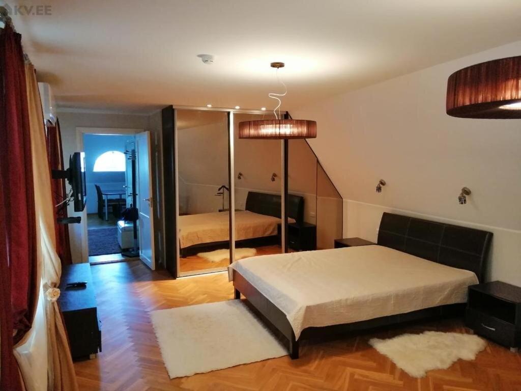 Апартаменты Old Town Apartment, Uus 28